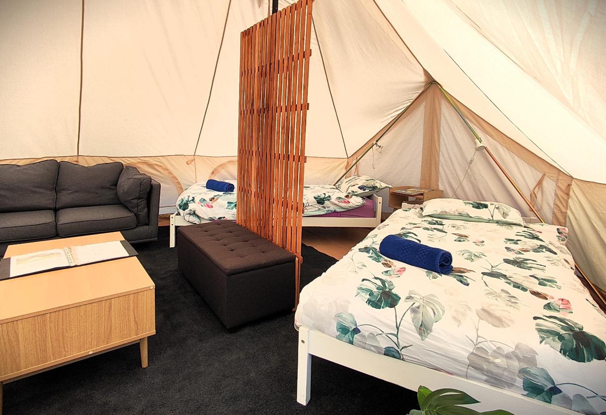 Glamping at Zeehan Bush Camp Bagian luar foto