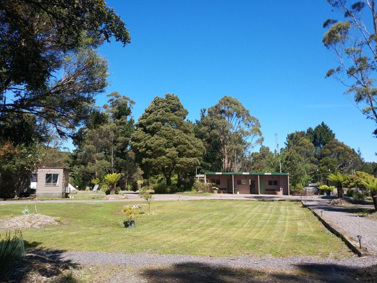 Glamping at Zeehan Bush Camp Bagian luar foto